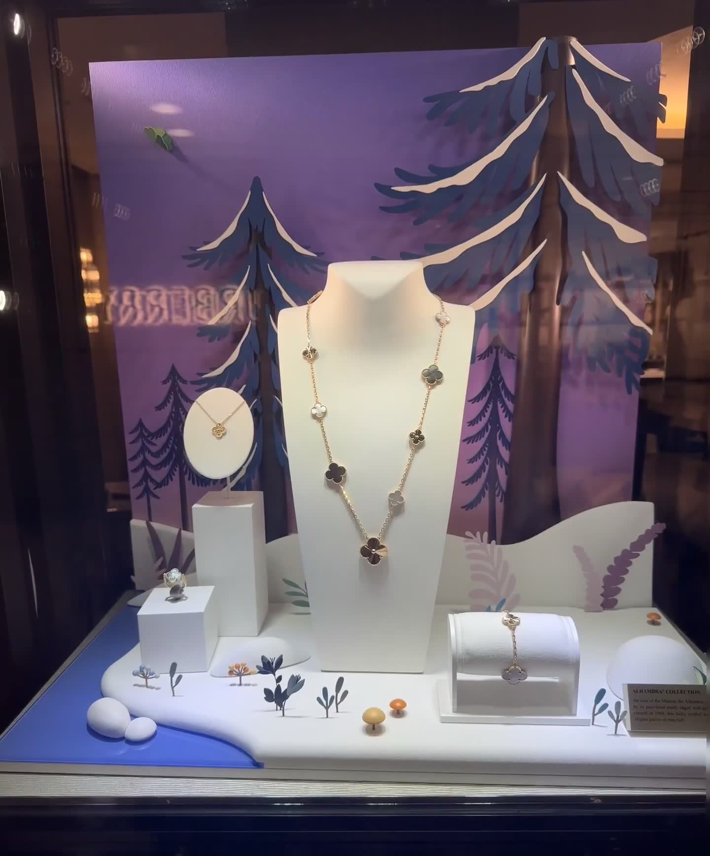 Van Cleef & Arpels Alhambra Necklace Van Cleef & Arpels Alhambra Necklace